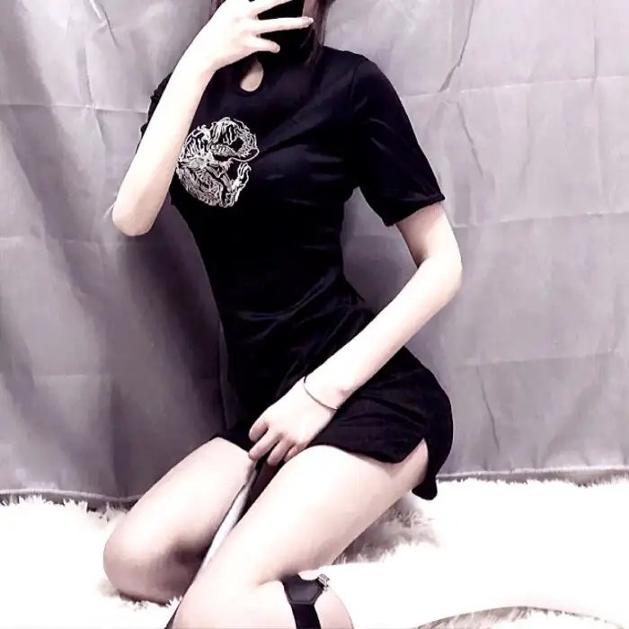 威猛在中国: 外国的天空